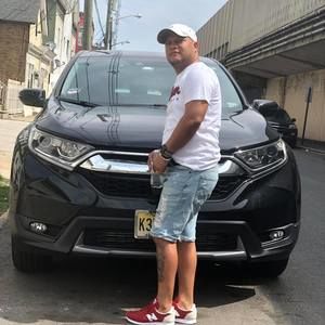 Meet your Posher, Leonel